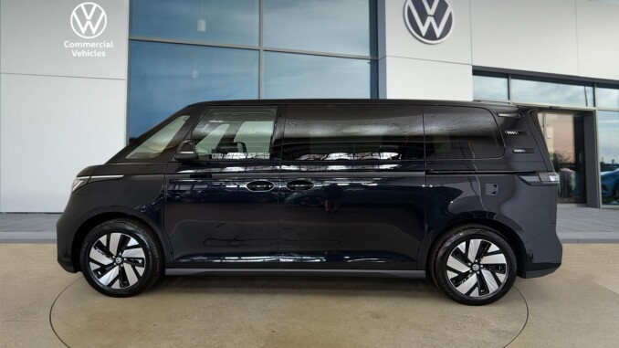 Volkswagen ID. Buzz 210kW Life Pro 86kWh 5dr LWB Auto [7 Seat] Electric Estate - Image 12